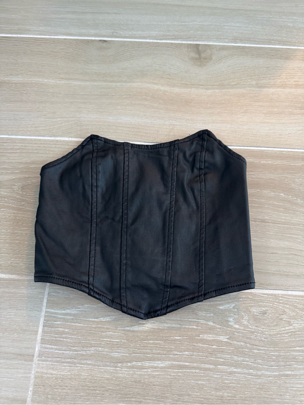 Edikted Black Corset-Style Strapless Crop Top